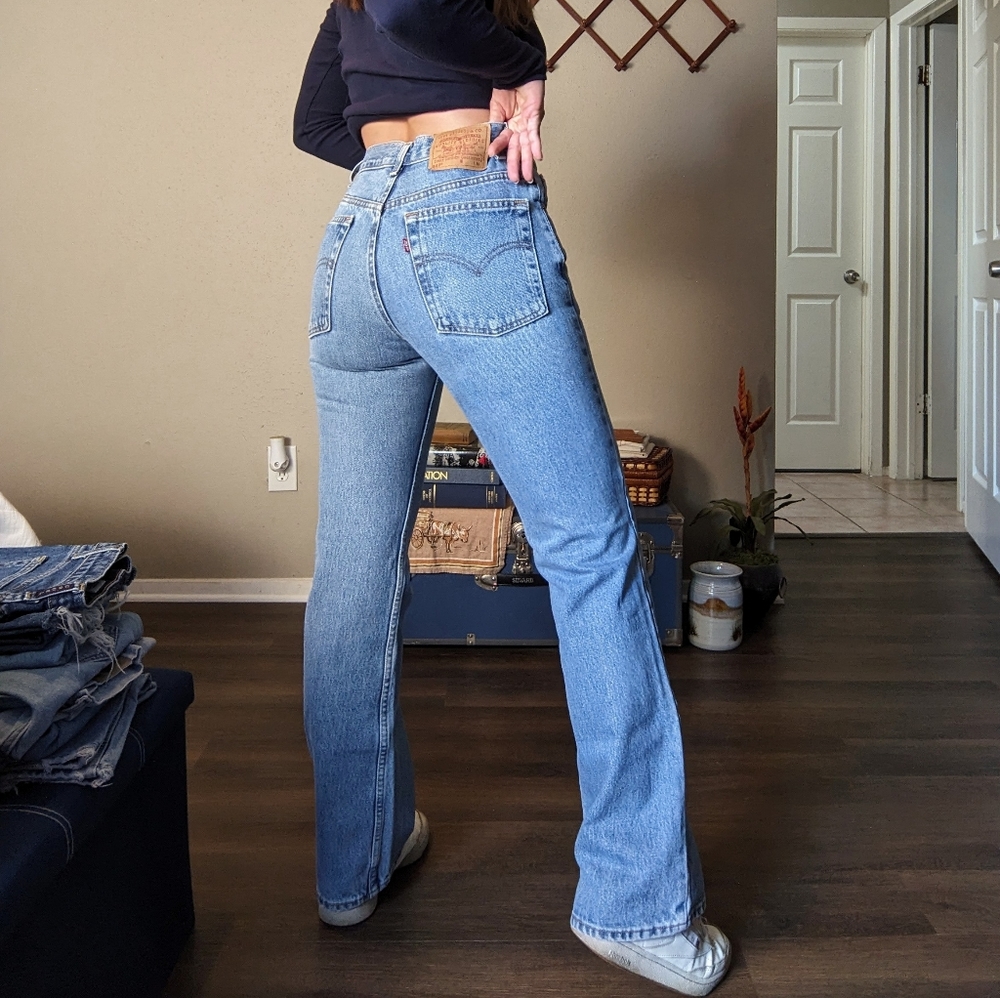 Vintage 🦋 517 Levi's Low Rise Boot Cut Jeans 90s - Duplicate Listing